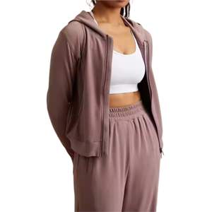 Venta al por mayor de diseño personalizado Crop Top Jogger Sweat Suit 2 piezas Sudadera con capucha Traje Pantalones Conjunto Jogging Chándal Mujeres Chándales - Product Image 3