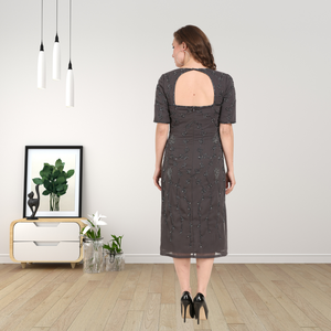 Robe midi élégante faite à la main avec broderie, col carré, manches courtes, style transparent pour les événements formels et les fêtes, avec des paillettes - Product Image 2