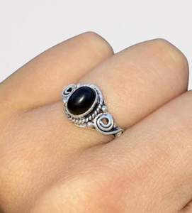 Anillo de piedras preciosas hechas a mano de ónix negro de Plata de Ley 925, joyería de sello, anillo Natural de estilo bohemio sólido, joyería de plata de ley 925 - Product Image 1