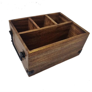 Soporte para cubiertos de madera moderno con diseño compacto adecuado para espacios de comedor pequeños, apartamentos y casas contemporáneas - Product Image 1