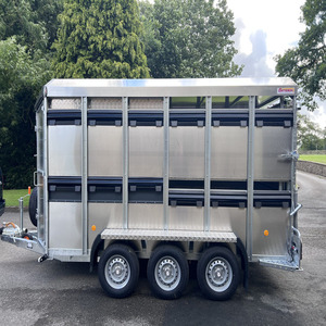 Nuevo Remolque para Caballos de Aluminio con Rampa y Barandas Laterales, Capacidad de 4000 kg, Remolques para Ganado Eurostock - Product Image 4