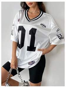 Haut de streetwear en maille à demi-manches et col en V personnalisé maillot ample graphique t-shirts surdimensionnés maillot de basket-ball respirant OEM solide - Product Image 2