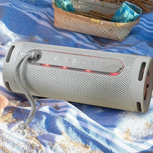 Haut-parleur Bluetooth portable avec radio FM, rechargeable, lumière LED USB - Couleurs assorties - Product Image 2