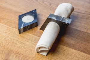 SCI anneaux de serviette en marbre faits à la main de haute qualité support porte-mouchoirs et boîte à mouchoirs pour les mariages - Product Image 4