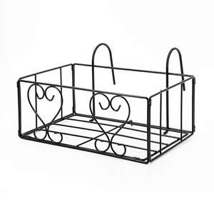 Jardinière en fer à 3 niveaux au design unique avec finition thermolaquée pour la maison et le jardin, à suspendre et à utiliser en extérieur/intérieur - Product Image 3