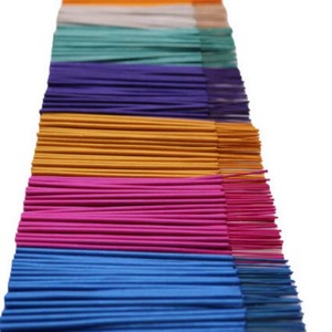 Bâtons d'encens en bambou avec parfum de bois de santal pour usage religieux - Product Image 3