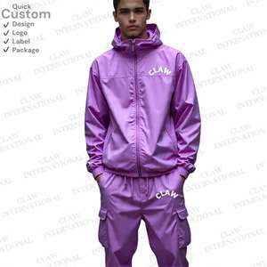 Combinaison de jogging personnalisée Survêtement en nylon réfléchissant pour hommes Conception personnalisée Veste coupe-vent et ensemble short et pantalon en nylon de couleur unisexe - Product Image 5