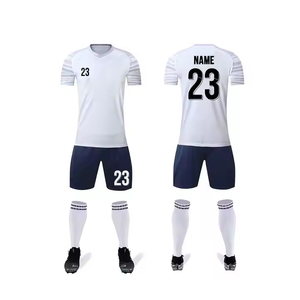 Uniforme de fútbol de calidad premium para hombres, equipo de entrenamiento de equipo deportivo hecho en Pakistán - Product Image 5