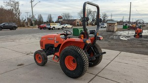 Oferta con Descuento, Tractor Kubota L2501 de Alto Rendimiento, Mini Tractor Agrícola en Venta, Tractor Agrícola Usado - Product Image 4