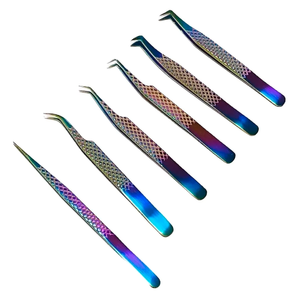 ชุดแหนบขนตาแบบหลายสี6ชิ้นสำหรับต่อขนตาอุปกรณ์ดูแลความงามกำจัดขนคิ้ว - Product Image 1