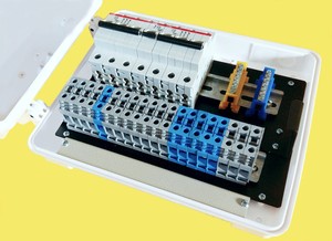 Caja de tamaño mediano personalizable y ampliable FOS-55 - Product Image 2