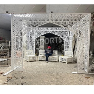Impresionante Decoración de Boda, Toldo de Metal Marroquí, Fabuloso Mandap Cortado con Láser para Bodas, Mandaps Marroquíes para Bodas, Instalación al Aire Libre - Product Image 1