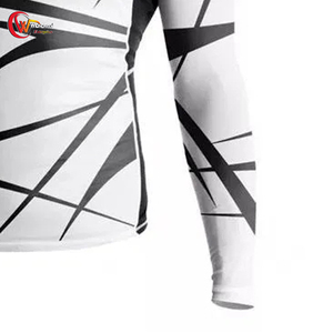 เสื้อรัดกล้ามเนื้อ MMA แบบสั่งทำสำหรับผู้ใหญ่ ลายพิมพ์ด้านหน้า ดีไซน์ OEM โลโก้ตามสั่ง ระบายอากาศได้ดี ผลิตจากผ้าสแปนเด็กซ์/โพลีเอสเตอร์ ราคาประหยัด รุ่นใหม่ล่าสุด - Product Image 6