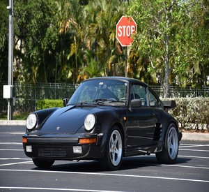 รถ Porsche 911 Turbo Coupe ปี 1982 มือสอง สภาพดี ราคาสุดคุ้ม - Product Image 1