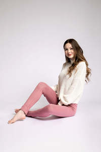 92% Polyester 8% Spandex taille haute Yoga Leggings pour femmes beurre doux Double brossé Yiwu rose couleur unie personnalisable - Product Image 6