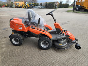 เครื่องตัดหญ้าแบบนั่งขับ Husqvarna P525DX R214TC ดีเซล ขับเคลื่อนสี่ล้อ พร้อมเครื่องยนต์ Kubota สำหรับงานพาณิชย์  ขาย - Product Image 6