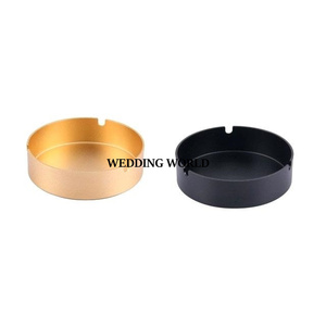 Cenicero de Metal con acabado antiguo de latón Cenicero de diseñador hecho a mano de calidad Superior Cenicero de mesa al por mayor de forma cuadrada - Product Image 6