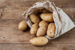 Vente en gros de pommes de terre fraîches (Solanum Tuberosum) de la nouvelle saison en vrac à prix avantageux - Product Image 3