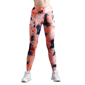 Leggings pour femmes design personnalisé, pantalons de sport et de yoga sans couture en polyester spandex sublimé, collants pour adultes - Product Image 1