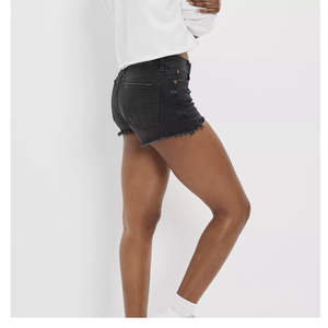 Wholesale Customizable Black Denim Shorts for <b>Women</b> Fashionable High-<b>Waist</b> Summer Shorts Breathable Washed Hem Edges Pockets - Product Image 3