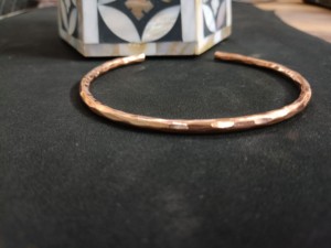 Venta al por mayor de fábrica, pulsera de cobre hecha a mano, beneficios de plata, brazaletes magnéticos de cobre, joyería para mujeres para artritis - Product Image 6