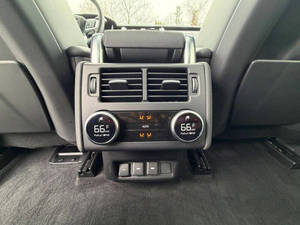 Land Rover P360 Dynamic SE 2024 Usado en Excelentes Condiciones - Product Image 6