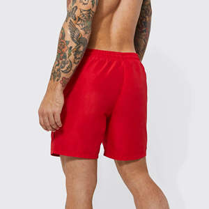 Shorts de basket-ball en maille respirante pour homme avec logo personnalisé, séchage rapide, entrejambe de 5 pouces, uni, blanc, 100% polyester - Product Image 3