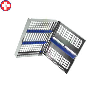 Casete de esterilización perforado de acero inoxidable para 10 instrumentos dentales con bloqueo seguro - Product Image 3