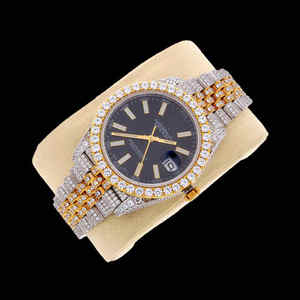 Montre Moissanite de luxe la plus vendue avec boîtier carré avec logo personnalisé VVS Clarity Diamond-Prix de gros - Product Image 1