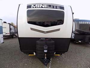 Remolques Mini Lite Camper Personalizados de Alta Calidad, Autocaravanas de Lujo Más Vendidas, Vehículos Recreativos para 4-6 Pasajeros en Existencia para Austria - Product Image 3