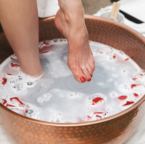 Ensemble de 2 bacs ronds en cuivre martelé pour pédicure et manucure, soin des pieds et des mains - Product Image 5
