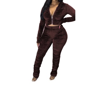 ชุดเซ็ทลำลองผู้หญิง 2 ชิ้น เสื้อฮู้ดแขนยาวผ้าฝ้าย 100% ระบายอากาศดี กางเกงขายาวทรงสปอร์ต สำหรับฤดูหนาว ปี 2026 - Product Image 3