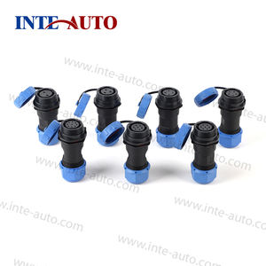 Serie <span class=keywords><strong>SP</strong></span> <span class=keywords><strong>2</strong></span> 3 4 5 6 7 Conector de 9 pines SP13 SP17 SP21 IP67 IP68 Conector de cable macho hembra circular de aviación a prueba de agua - Product Image 1