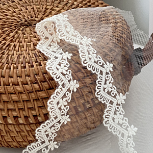 Corea singolo lato ricamato in pizzo floreale per abito fai da te artigianato e decorazione - Product Image 3