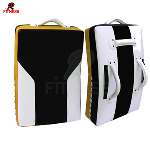 Escudo de Cuero Personalizado para Entrenamiento de MMA y Kickboxing, Almohadillas Curvas para Golpes, Muay Thai - Product Image 6