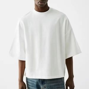 Venta al por mayor 100% Heavy Cotton Jersey Blank Regular Fit Hombres Sólido O-cuello de manga corta Formal Quick Dry T-Shirts - Product Image 1