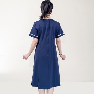 Infirmière Anti-rides Femmes FMF Fabrication Vêtements Vérifié En Vrac En Gros Coton PE Spandex Scrubs Médicaux Robe Uniforme - Product Image 3