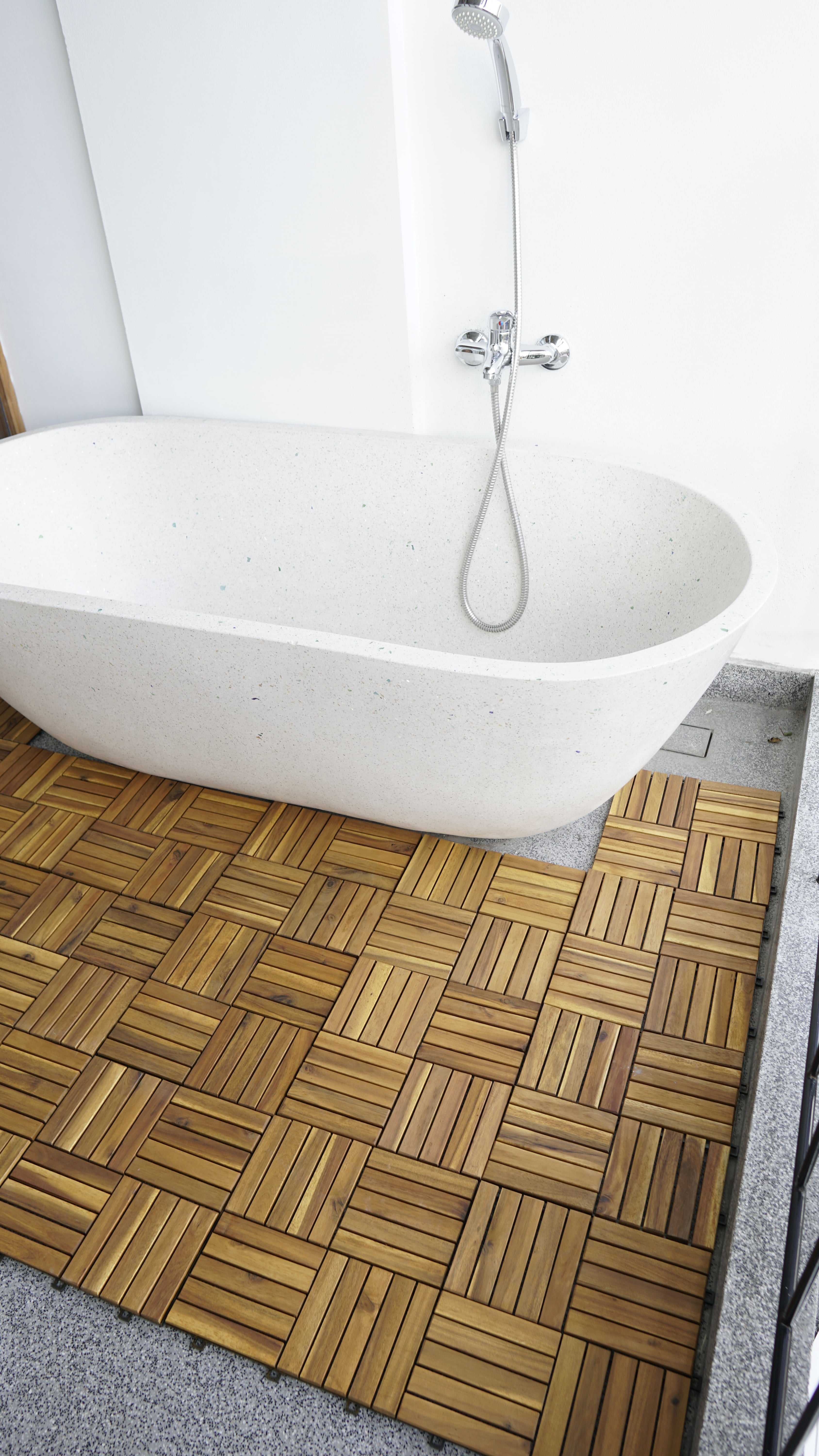 สีน้ำตาล