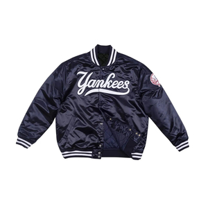 Chaqueta Deportiva Personalizada de Alta Calidad para Hombre, Estilo Universitario, Satén, Impermeable y Ecológica, Fabricada en Pakistán con Bordado y Parches - Product Image 5