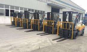 Montacargas Diésel de 3, 3.5, 4 y 5 Toneladas, Motor Japonés, Certificación CE e ISO, Eléctrico, Todoterreno, Duradero, Precio Económico de Fábrica - Product Image 5