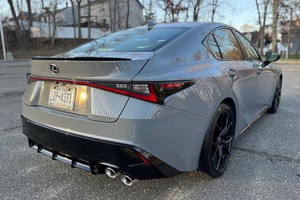 Lexus IS 500 2025 Usado en Buen Estado - Product Image 2
