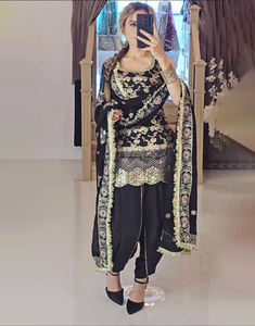 Eid Ramzan spécial Salwar Kameez prêt à l'emploi, costume pakistanais personnalisable avec pantalon de style Dhoti, tenue traditionnelle indienne pour femmes - Product Image 1