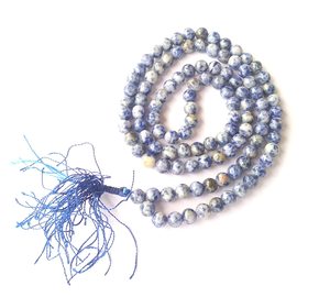 ลูกปัดหินมาลาโซดาลไลต์ธรรมชาติบำบัดลูกปัดคริสตัลมาลา108อัญมณีคริสตัลธรรมชาติขายส่ง - Product Image 3