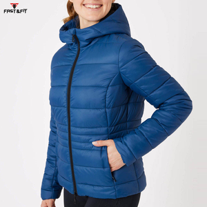 Veste matelassée en coton respirant à col montant et fermeture éclair intégrale, motif épais et solide, sur mesure, pour l'automne/hiver, en vente - Product Image 2
