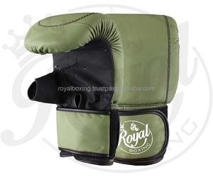 Gants de boxe de haute qualité avec logo personnalisable / Équipement professionnel de MMA, gants de MMA - Product Image 4