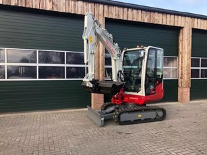 Mini-excavatrice sur chenilles Takeuchi TB230 en bon état, matériel de construction en bon état, mini-excavatrice sur chenilles Takeuchi - Product Image 4