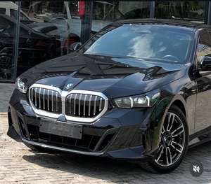 UTILISÉ LHD/RHD 2023 BMWSS 520iSS - Product Image 1