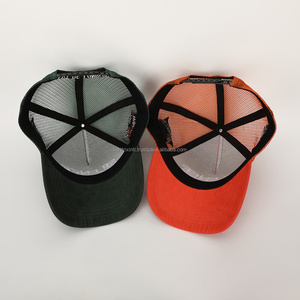 หมวกแก๊ปปักโลโก้แบบกำหนดเอง ผ้าหนังกลับ 5 ชิ้น ตาข่าย ระบายอากาศ แฟชั่นสำหรับผู้ชาย หมวกกีฬา - Product Image 4