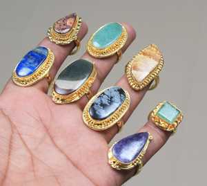 Vintage Antique Gothic <b>Chunky</b> <b>Rings</b> Wholesale Gold Plated Solid Brass Assorted Crystal <b>Rings</b> Fashion Jewelry Accessory For Women - Product Image 3