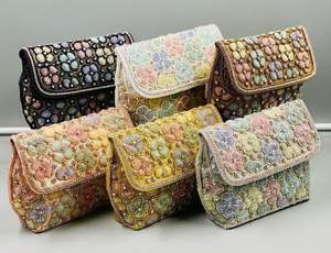 PERFECTO BORDADO BOLSOS ÚNICOS MEJOR Estilo bohemio Bordado Trabajo Mano Embrague Monederos Bolsos Diseño de lujo Forro al por mayor - Product Image 4